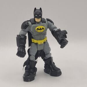 DC Comics Mattel's 2009 Batman 5" Action Figure with Cape and Moving Wheel Toy